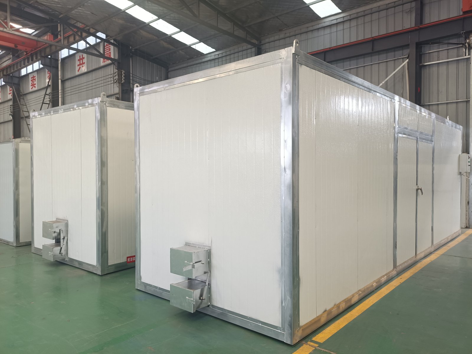 煤柴烘干房设备工厂整机视角